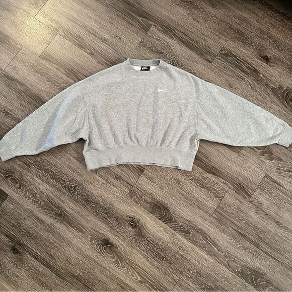 Nike Tops - Nike Essential Fleece Crop Crewneck Sweatshirt